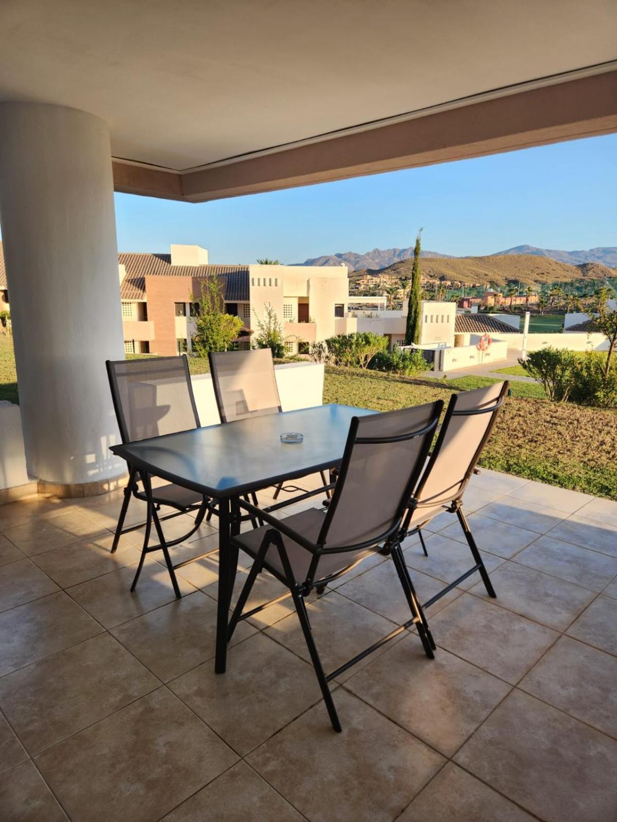 Bajo Con Vistas A La Piscina En Valle Del Este Golf Vera Exterior foto